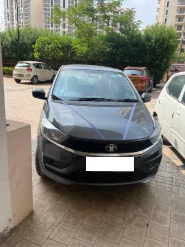 https://images10.gaadi.com/usedcar_image/4602777/original/processed_22183f3b-702d-4330-86dc-f64b77fa448a.jpeg?imwidth=6400