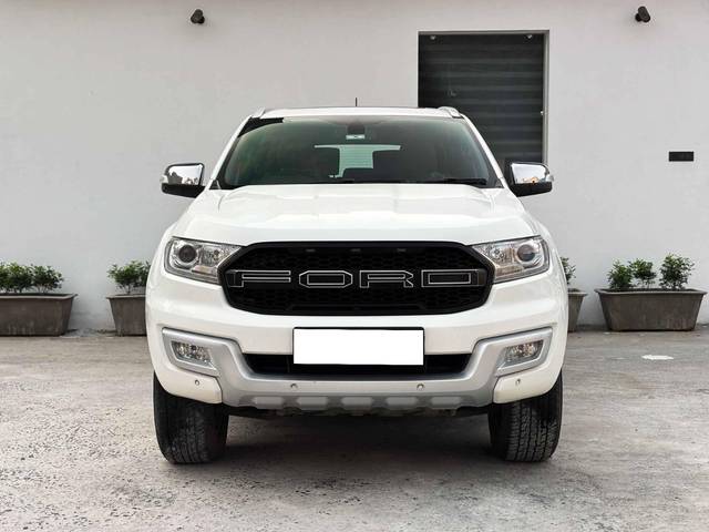 https://images10.gaadi.com/usedcar_image/4602782/original/processed_3b36d92e7714181a0597a6411f38113e.jpg?imwidth=6402