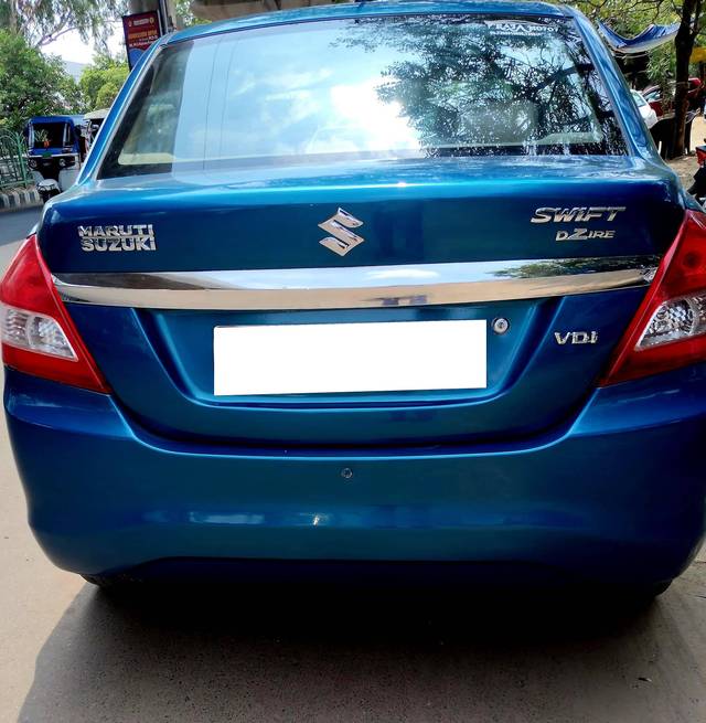 https://images10.gaadi.com/usedcar_image/4602790/original/processed_4b45688fdc455fed993ad9f02c785fd8.jpg?imwidth=6402