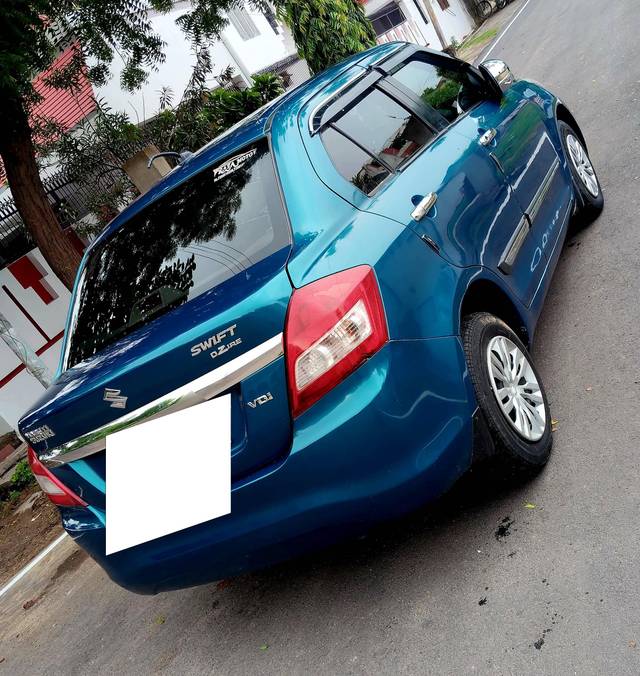 https://images10.gaadi.com/usedcar_image/4602790/original/processed_f953c6324bab8a13c7bfb1d37056c2a6.jpg?imwidth=6402