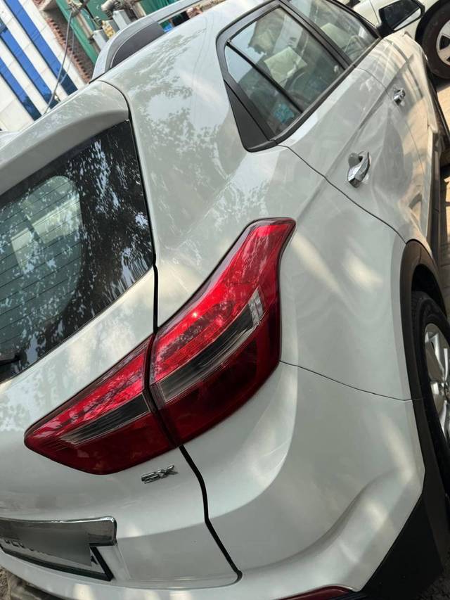 https://images10.gaadi.com/usedcar_image/4602791/original/processed_14ed3d856d37f618158fe2d53f7fd487.jpg?imwidth=6401