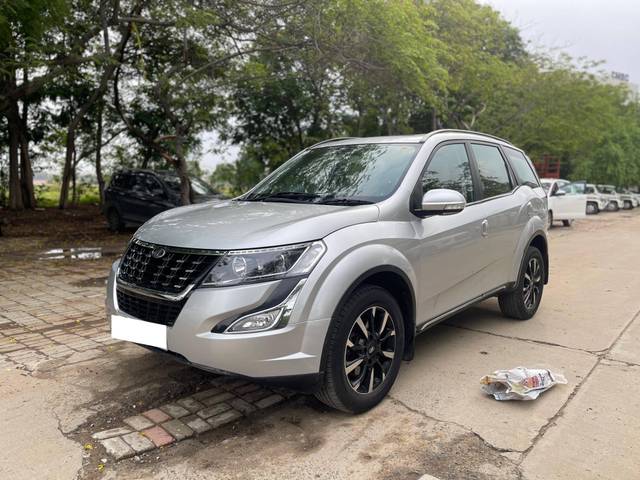 https://images10.gaadi.com/usedcar_image/4602801/original/processed_a65b81047f8d6822650ae850857474d4.jpg?imwidth=6400