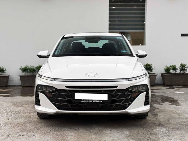 https://images10.gaadi.com/usedcar_image/4602806/original/processed_ae51dba7954f30d63ac2d1f78aeaecd9.jpg?imwidth=6400