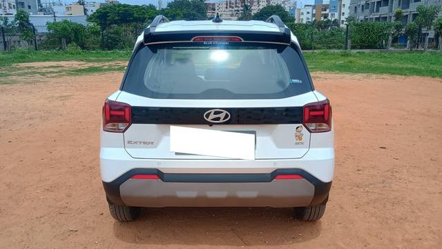 https://images10.gaadi.com/usedcar_image/4602809/original/processed_a301644d91d2a0583a28b3790cf8dc3a.jpg?imwidth=6402