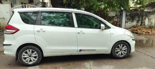 https://images10.gaadi.com/usedcar_image/4602813/original/processed_f18ddba4-dfb2-4245-bbe4-d7e95eddad24.jpg?imwidth=6401