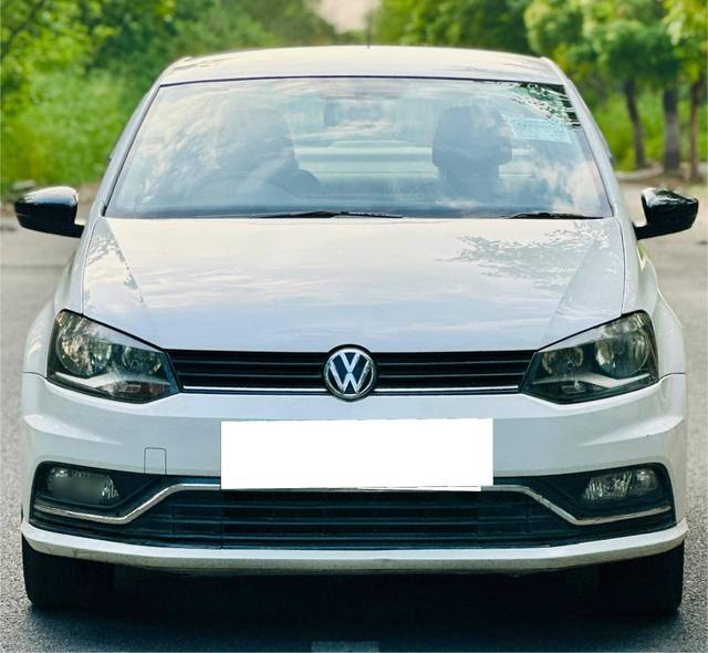 https://images10.gaadi.com/usedcar_image/4602817/original/processed_3c25f833e9325fd7dda0c725fd84c827.jpg?imwidth=6401