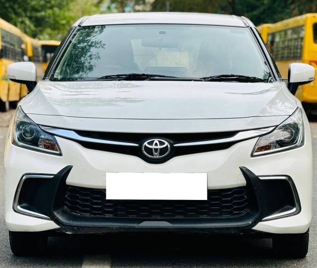 https://images10.gaadi.com/usedcar_image/4602828/original/processed_248883fcd039e0f03c5a4fb7efca5d5b.jpg?imwidth=6401