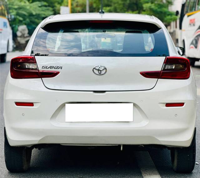 https://images10.gaadi.com/usedcar_image/4602828/original/processed_4e90b5f1c8363de0baad40fa915fd2e1.jpg?imwidth=6402