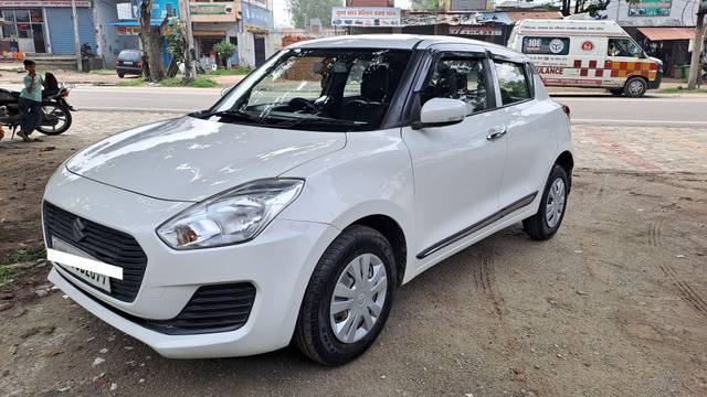 https://images10.gaadi.com/usedcar_image/4602858/original/processed_7f8eb74c-b067-473e-8be7-60783db29dc7.jpg?imwidth=6401
