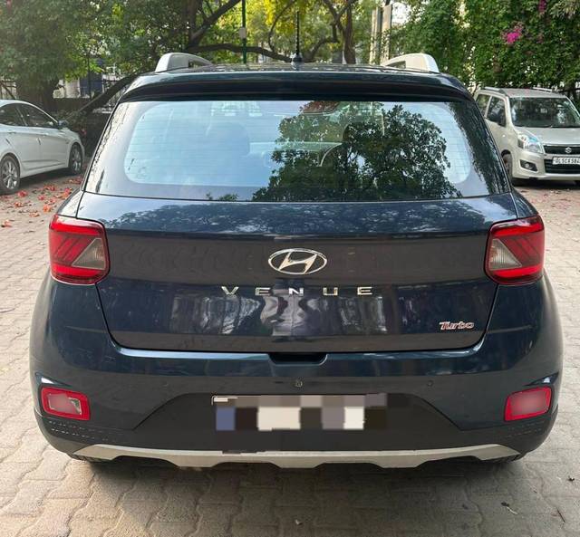 https://images10.gaadi.com/usedcar_image/4602892/original/processed_268ededa8c26045381475d0716837375.jpg?imwidth=6401