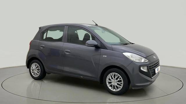 https://images10.gaadi.com/usedcar_image/4602910/original/378298462f9740cf4d2bc30b7fd49129.jpg?imwidth=6400
