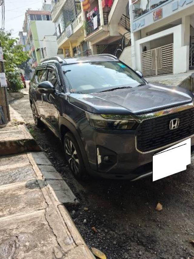 https://images10.gaadi.com/usedcar_image/4602932/original/processed_e6a0791d-1a51-4d5d-b8b2-118bd987c328.jpg?imwidth=6400