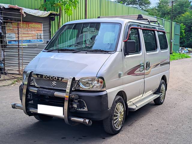 https://images10.gaadi.com/usedcar_image/4602938/original/processed_d19817e19a647b18cededfb088a40a0c.jpg?imwidth=6402