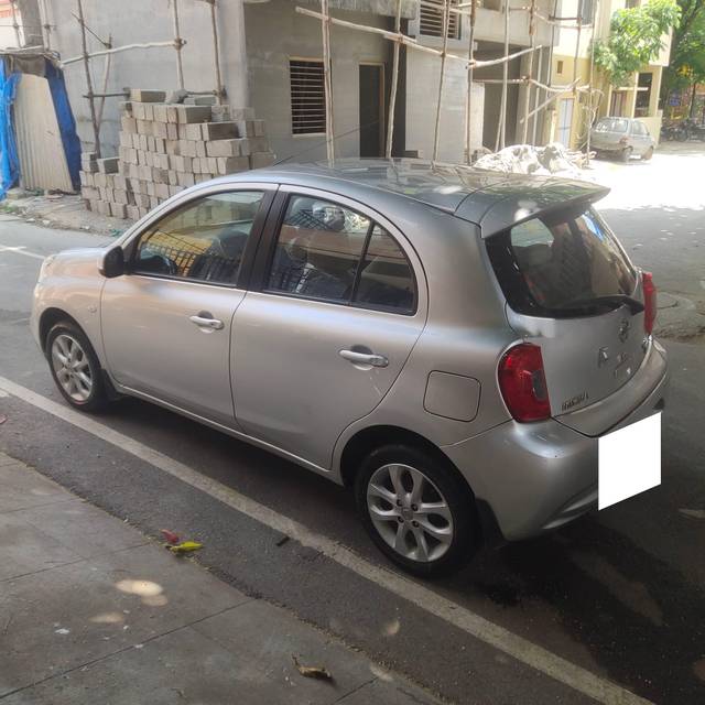https://images10.gaadi.com/usedcar_image/4602960/original/processed_a644e333b38cbf033855172b4b855c53.jpg?imwidth=6401