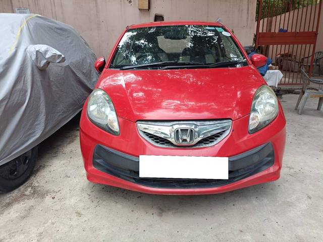 https://images10.gaadi.com/usedcar_image/4602967/original/processed_3a4b2997-cbb7-4fa1-bbf1-fe3c7abcc1fe.jpg?imwidth=6401