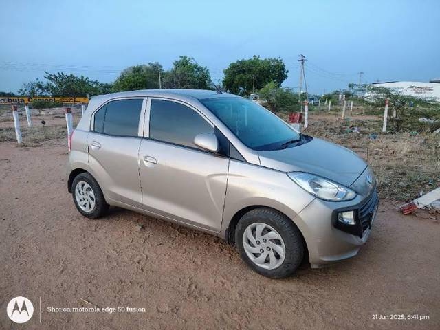 https://images10.gaadi.com/usedcar_image/4603007/original/processed_d016f06c-4c80-42dd-8015-fc76a01d978d.jpg?imwidth=6400