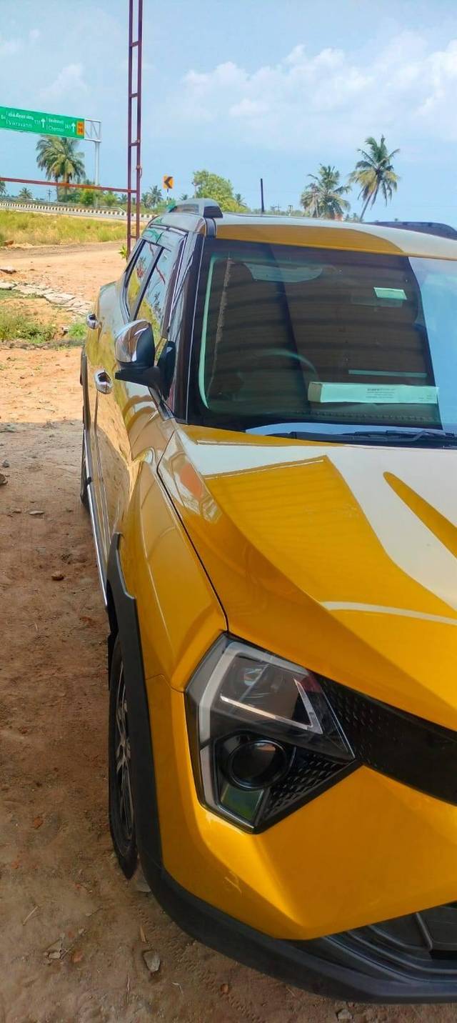 https://images10.gaadi.com/usedcar_image/4603060/original/processed_d45b4f9fb98b00efdeab059d90db26fb.jpg?imwidth=6402