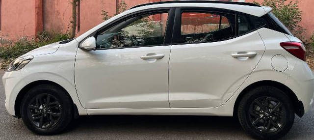 https://images10.gaadi.com/usedcar_image/4603069/original/processed_693f90e10f37c818bbc618bda23c9c14.png?imwidth=6401