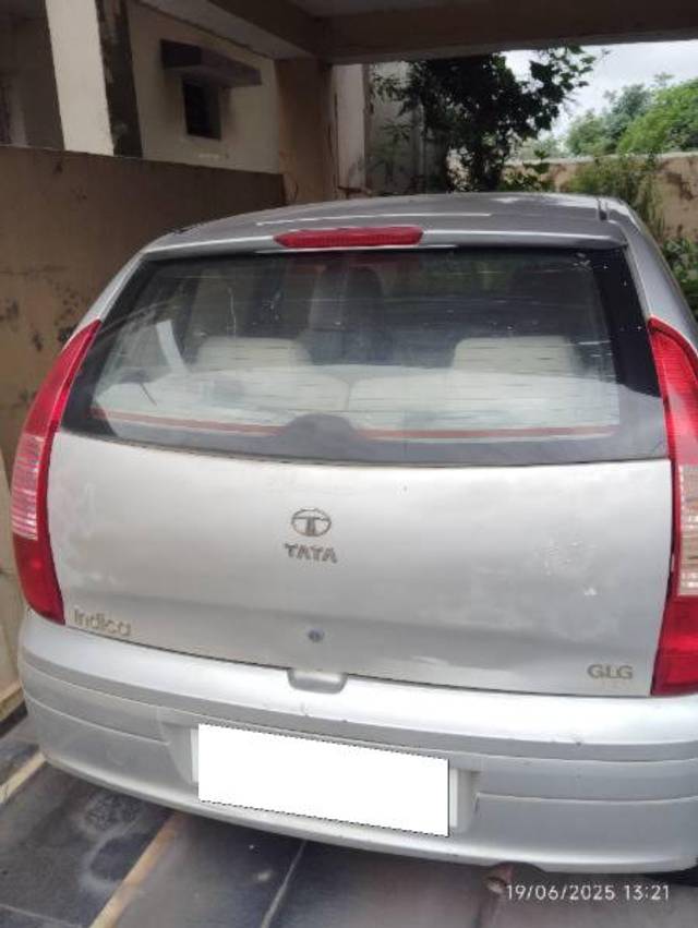 https://images10.gaadi.com/usedcar_image/4603083/original/processed_bcff8c31-f24a-46f9-8327-2a99ea69dd4f.jpg?imwidth=6402
