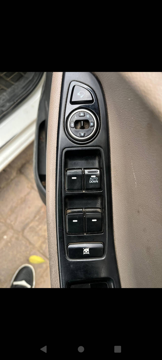 https://images10.gaadi.com/usedcar_image/4603094/original/445d8ad0e0f987ae4fa429d7c82c70bd.png?imwidth=6402