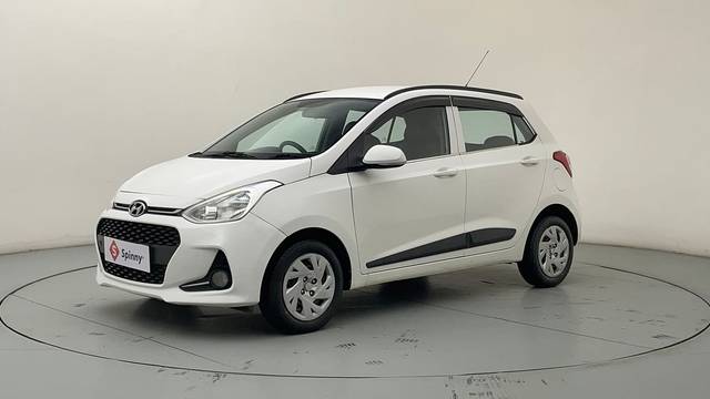 https://images10.gaadi.com/usedcar_image/4603129/original/73826e3aedb833dbef43d8de008493e0.JPG?imwidth=6400