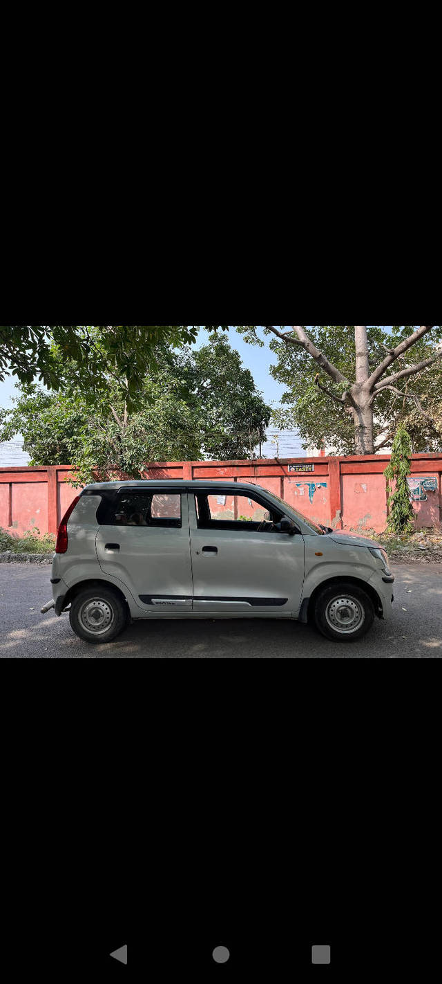 https://images10.gaadi.com/usedcar_image/4603148/original/processed_5f51692f8a6747bc2ba91149e0c06b4b.png?imwidth=6401