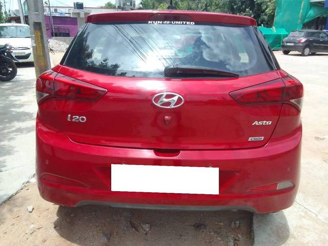 https://images10.gaadi.com/usedcar_image/4603151/original/processed_622d1c0f4b148529365bd6da8f624dc1.jpg?imwidth=6401