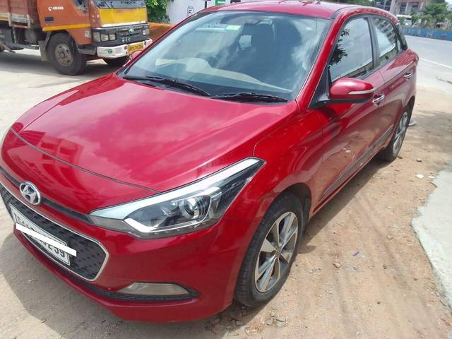 https://images10.gaadi.com/usedcar_image/4603151/original/processed_84224d8a28de1ff6fc57ec612e0d6f11.jpg?imwidth=6400