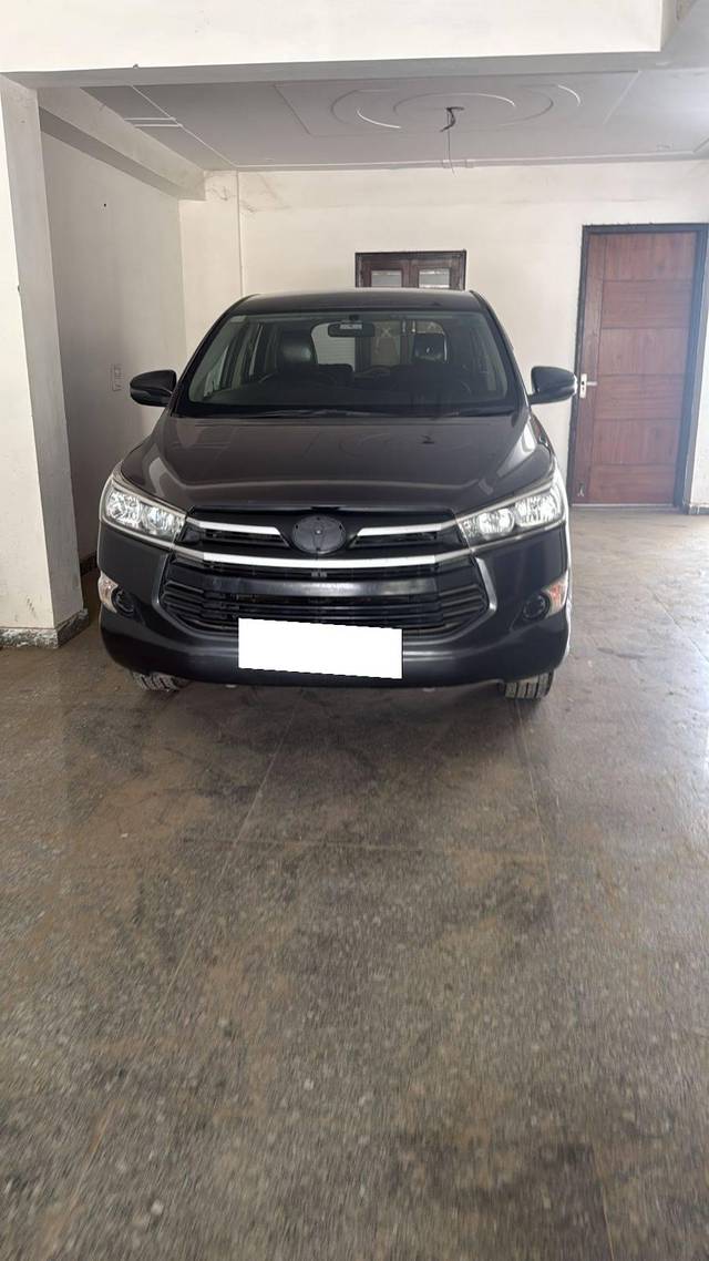https://images10.gaadi.com/usedcar_image/4603184/original/processed_ede83f9d-9153-48b7-b74e-db2fc0a3a698.jpg?imwidth=6400