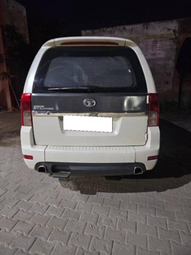 https://images10.gaadi.com/usedcar_image/4603203/original/processed_fb56f2c9-cc2a-403a-8067-de0b8cd2b4ef.jpeg?imwidth=6402