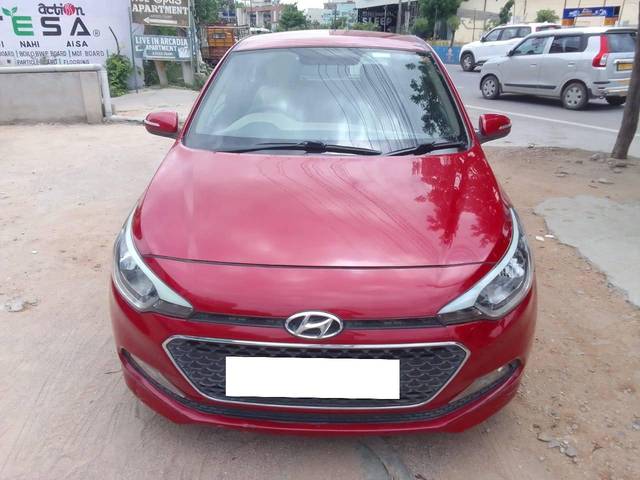 https://images10.gaadi.com/usedcar_image/4603211/original/processed_5d6a8c250bb06e9ba8db7a931c2e2248.jpg?imwidth=6400