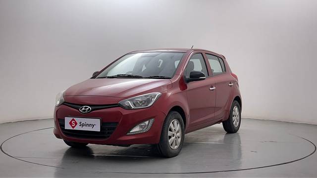https://images10.gaadi.com/usedcar_image/4603290/original/3bf4e898cdd919076c39c3743b5afea3.JPG?imwidth=6400