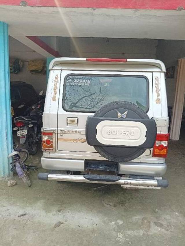 https://images10.gaadi.com/usedcar_image/4603307/original/processed_a81877eb-d33e-4c43-a856-81335e1a7d8e.jpg?imwidth=6402