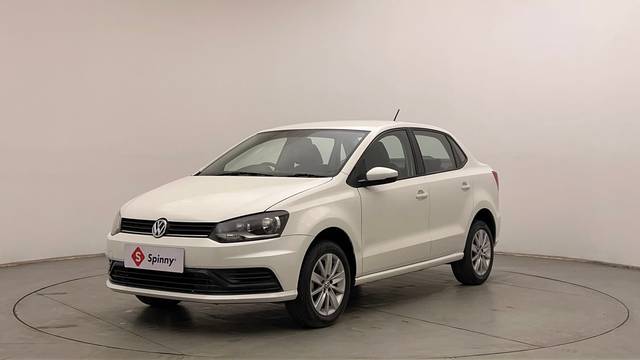 https://images10.gaadi.com/usedcar_image/4603311/original/5238fe5f375b718fc8e39ea3573aaaf0.JPG?imwidth=6400