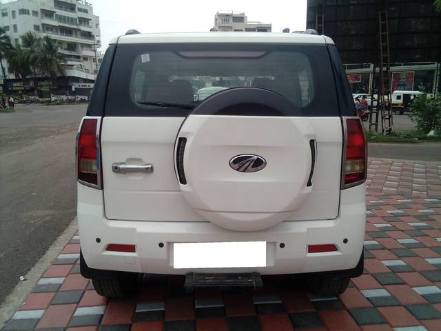 https://images10.gaadi.com/usedcar_image/4603324/original/processed_2a0f54c1bc5a5d94acf6b33d5a68db7a.jpg?imwidth=6402