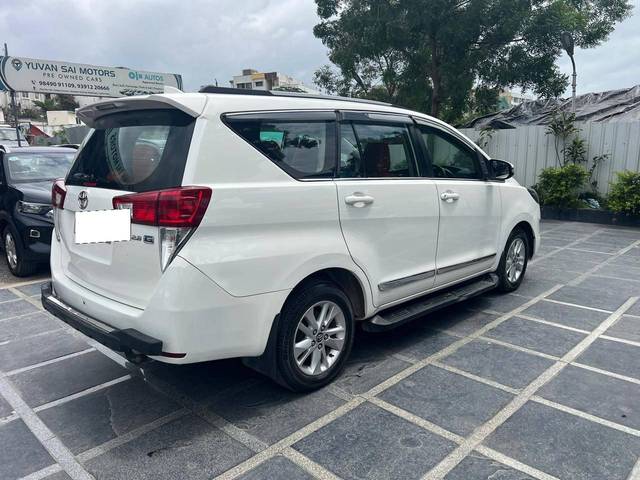 https://images10.gaadi.com/usedcar_image/4603340/original/processed_f2020c505228b9c2a07cc870c48925e3.jpg?imwidth=6401