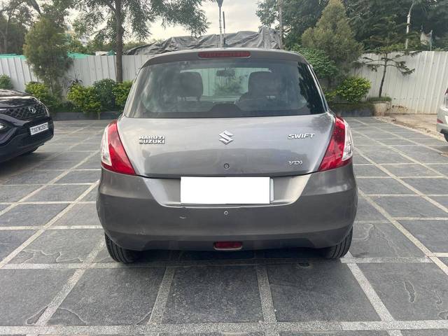 https://images10.gaadi.com/usedcar_image/4603346/original/processed_405ccdb28839a4af9c876c14cbcf65ee.jpg?imwidth=6401