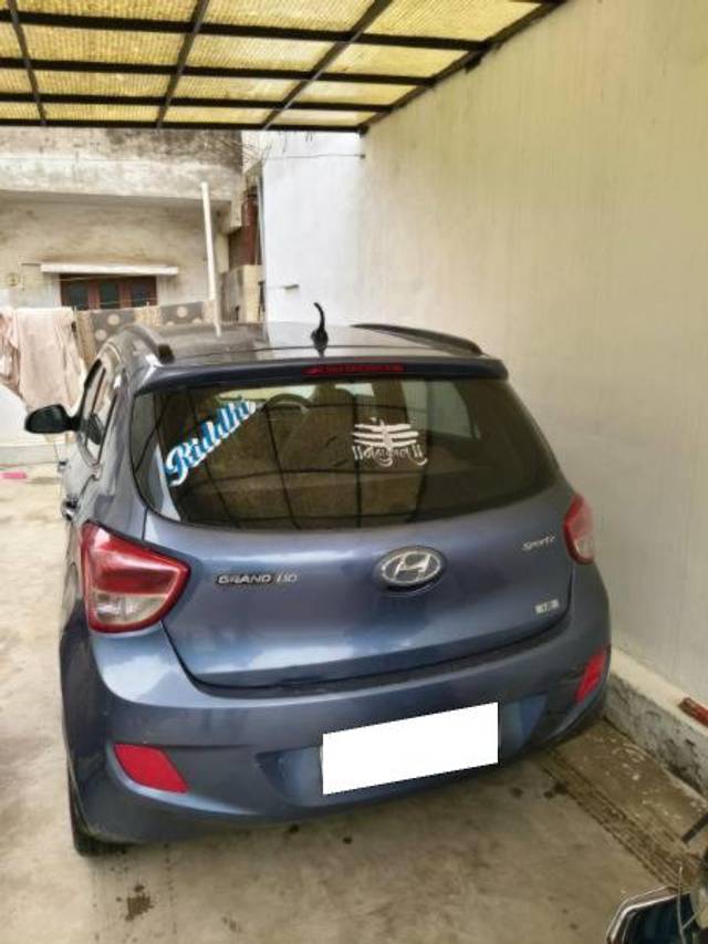 https://images10.gaadi.com/usedcar_image/4603347/original/processed_ccc6190d-6564-4c79-8a3d-9695bd8fef36.jpg?imwidth=6401