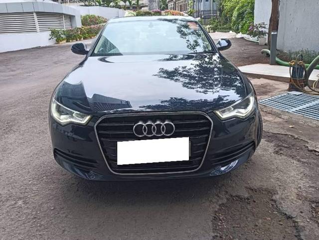 https://images10.gaadi.com/usedcar_image/4603367/original/processed_5465a2b9-080c-4737-925c-39a1044cb0bb.jpeg?imwidth=6402