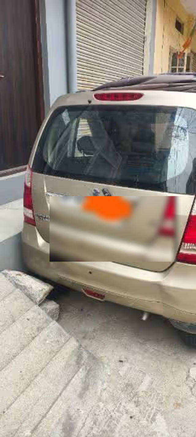 https://images10.gaadi.com/usedcar_image/4603372/original/bce1911b-9da0-4307-926b-07a02b43f5a9.png?imwidth=6401