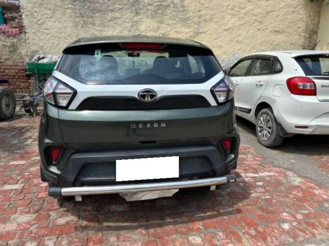 https://images10.gaadi.com/usedcar_image/4603376/original/processed_99692b07-7e12-4ae9-84a0-0bec57e3c9f2.jpeg?imwidth=6402