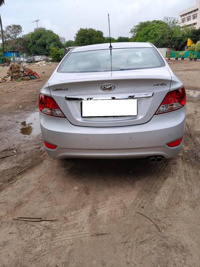 https://images10.gaadi.com/usedcar_image/4603415/original/processed_64d9d9ac-66a4-4399-b95e-19b77fbfca28.jpg?imwidth=6401