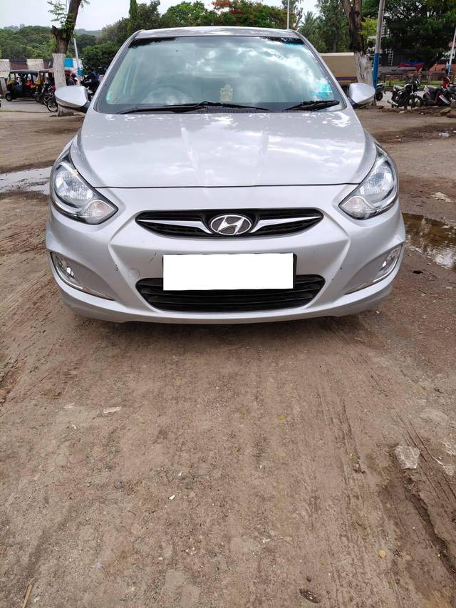 https://images10.gaadi.com/usedcar_image/4603415/original/processed_bfa44e9d-430f-4363-8b91-b8886f7a76ce.jpg?imwidth=6400