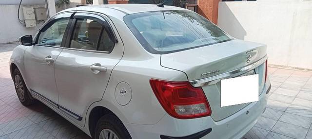 https://images10.gaadi.com/usedcar_image/4603416/original/processed_b5c8b881-8121-4d19-b3ef-120a834f8b67.jpg?imwidth=6402