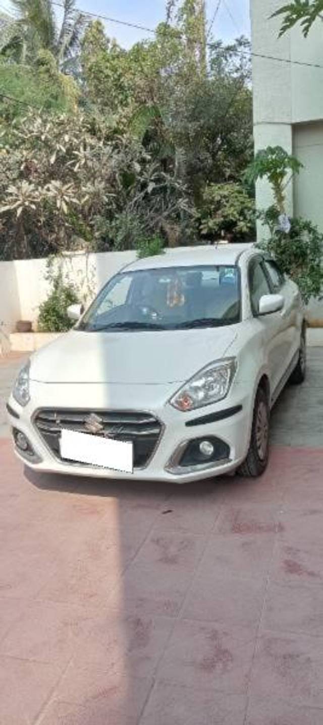 https://images10.gaadi.com/usedcar_image/4603416/original/processed_dcd0030b-986e-421a-b1e7-ca4fdd547a18.jpg?imwidth=6400