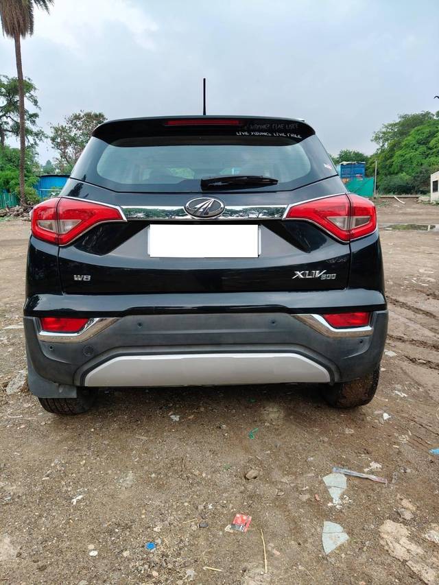 https://images10.gaadi.com/usedcar_image/4603421/original/processed_02fcbfb2-a83e-44b8-9358-8618d6cf9706.jpg?imwidth=6401