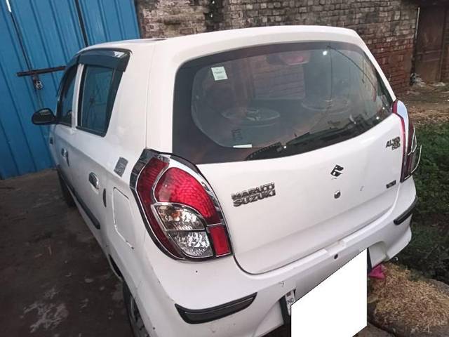 https://images10.gaadi.com/usedcar_image/4603445/original/processed_a2e5024f-c165-4fea-b2e1-cf6bab368ed0.jpg?imwidth=6401