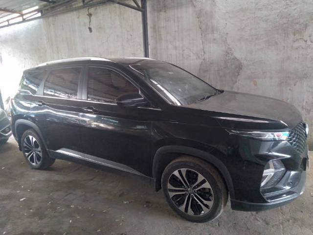https://images10.gaadi.com/usedcar_image/4603471/original/cac47a0207b4a7f27c1accabefec83aa.png?imwidth=6400