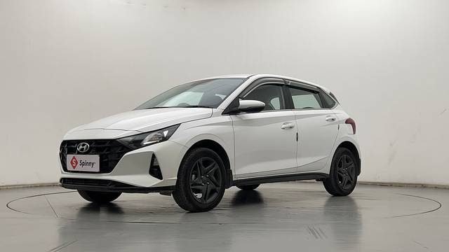 https://images10.gaadi.com/usedcar_image/4603497/original/10fd057e6525829ad1496630f794920c.JPG?imwidth=6400