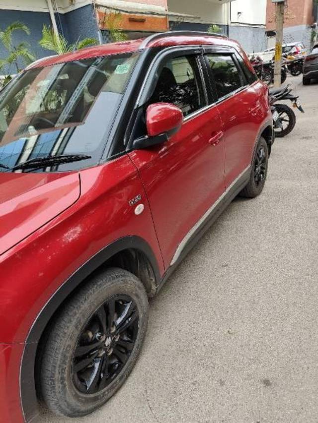 https://images10.gaadi.com/usedcar_image/4603506/original/processed_9e15f0cc-a20c-4056-8fda-c9d941cacf66.jpg?imwidth=6402
